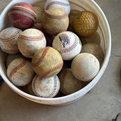 Mixed baseballs