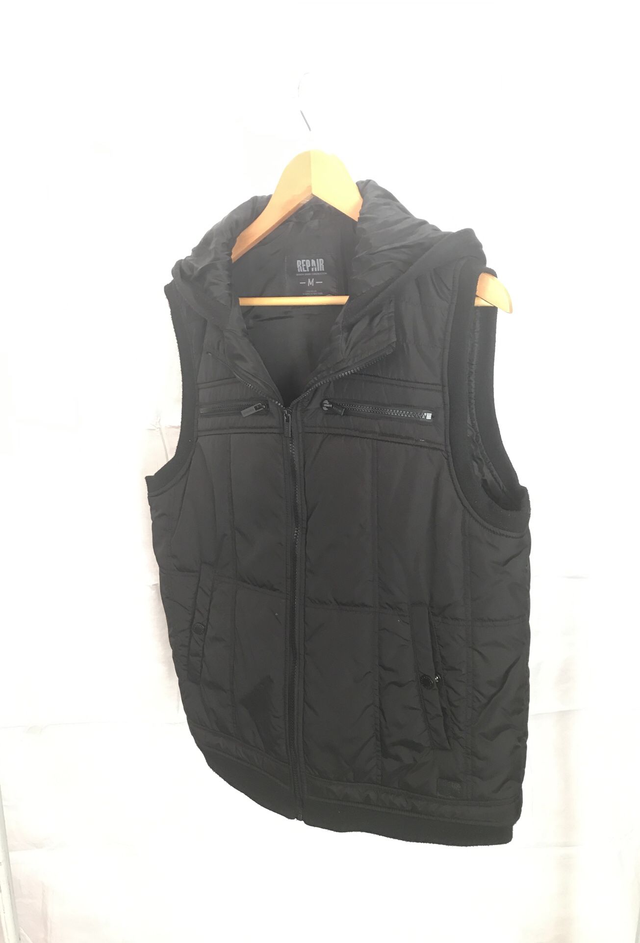 Vest black M