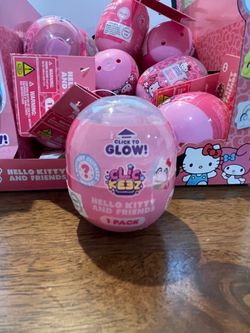 Light Up Clickeez Hello Kitty & Friends Sealed Capsule !