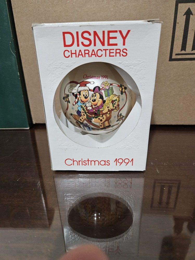Schmid Disney Characters 1991 Christmas Ornament