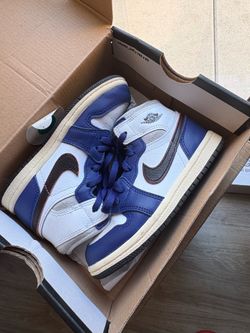 Air Jordan 1 Retro High OG "Rare Air"