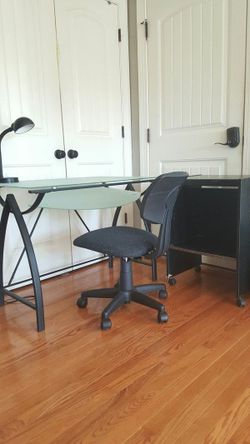 Desk chair