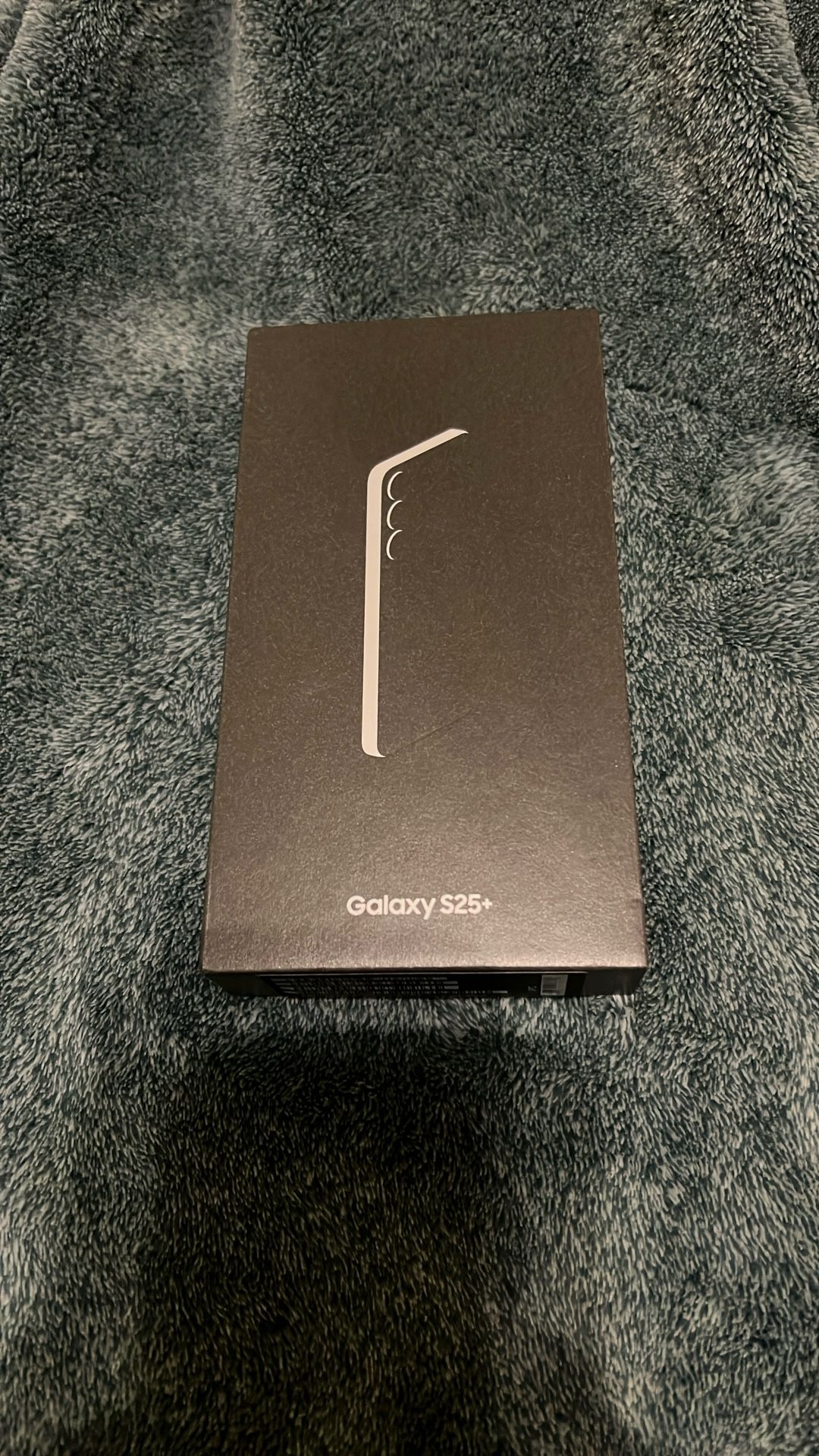 SAMSUNG Galaxy S25+ Cell Phone, 512GB Smartphone, Unlocked Android, AI Night Mode Camera, Snapdragon 8 Elite Fast Processor, ProScaler Display, 4900mA