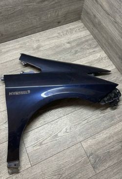 Toyota Prius 2010-2015 Front Right Side Fender OEM