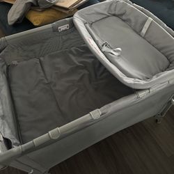 Bassinet Bedside