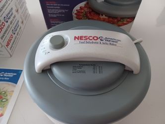 Nesco Dehydrator and additional trays