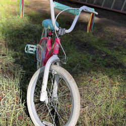 20” Pacific Cycle Bubble Pop Girls Bike – Great Condition!