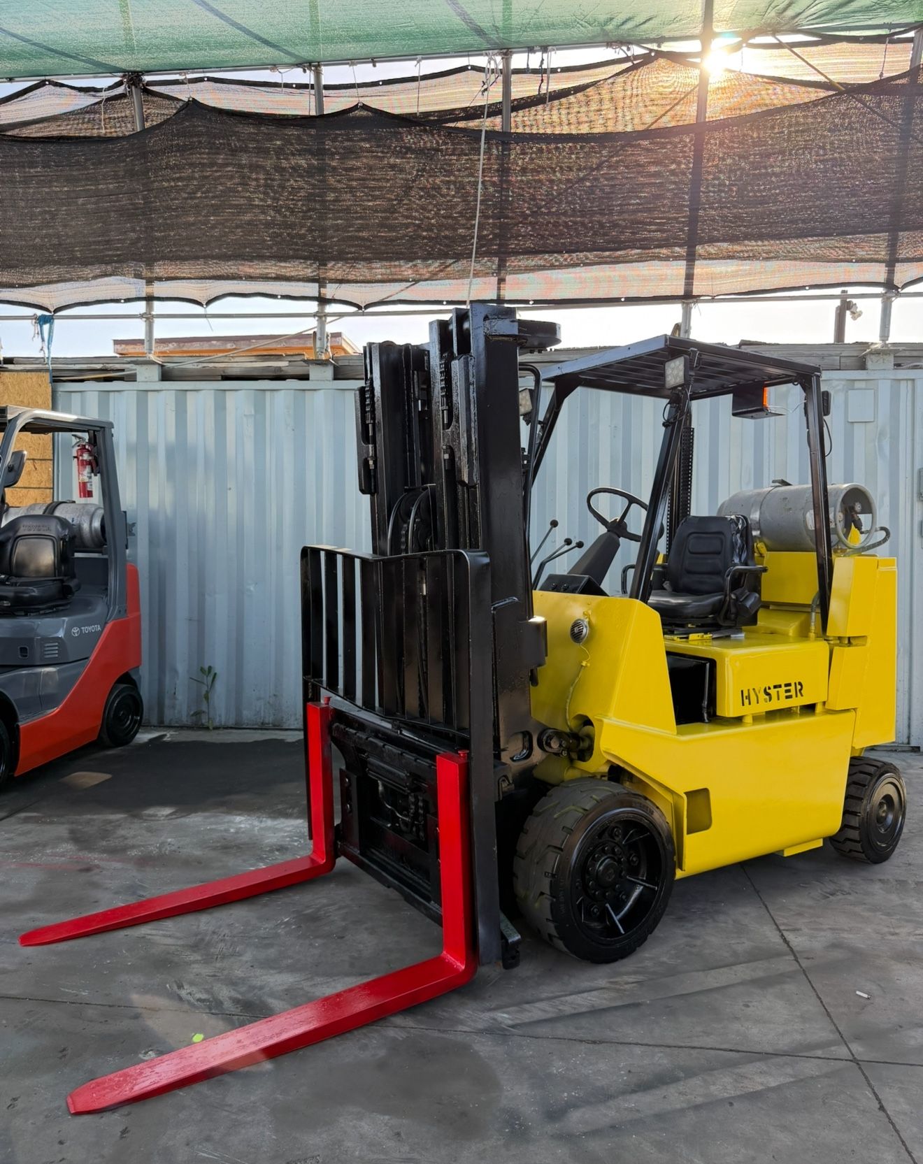 Forklift