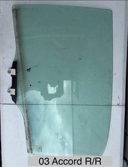03 Honda Accord Right Rear glass