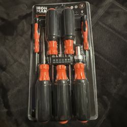 IRONMARK  13 PIECE SCREWDRIVER SET