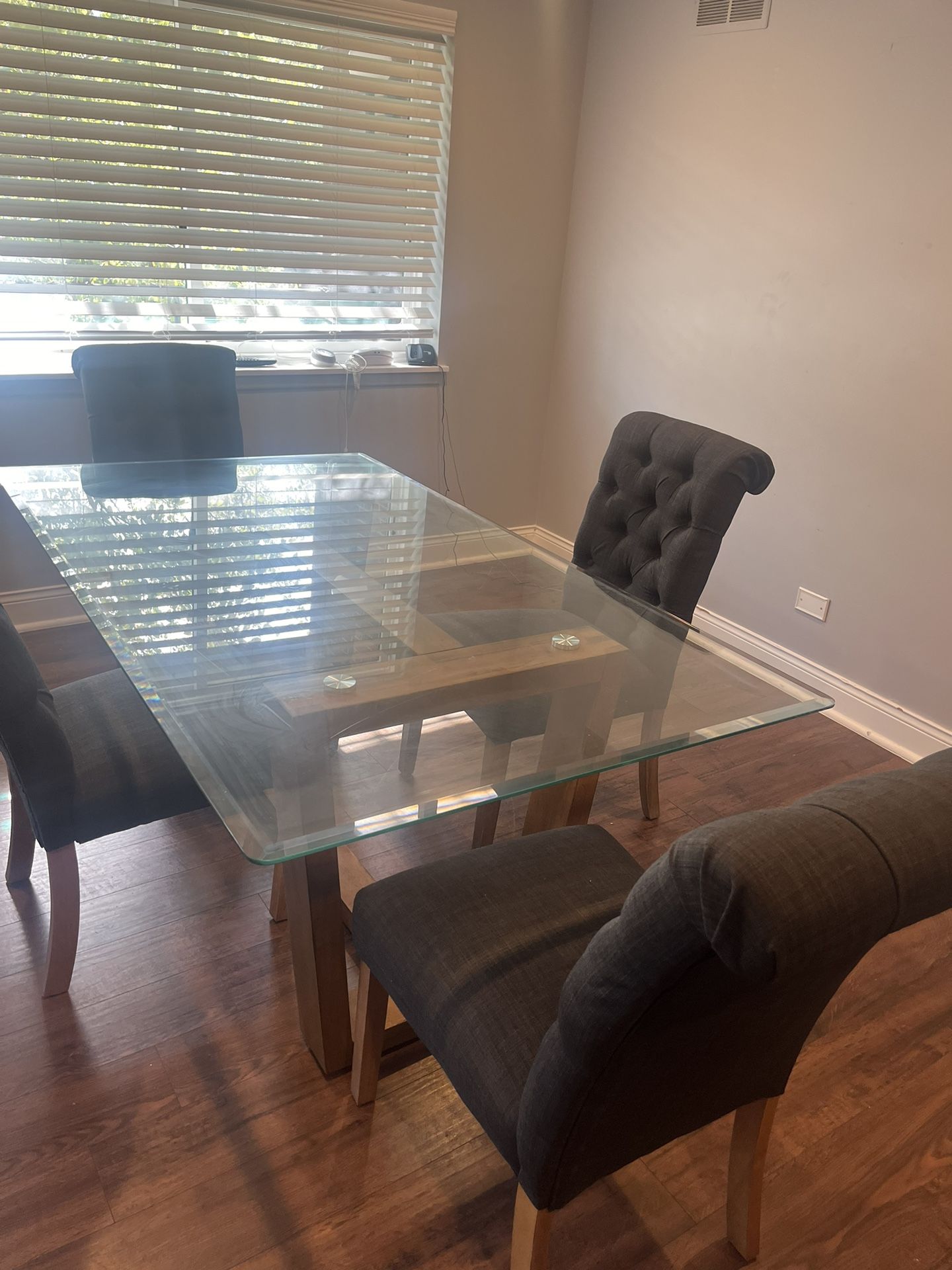 5 Piece Dining Room Set