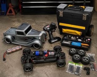 🔥 Traxxas RC Hot Rod Bundle – RTR Car, TQ Radio, Battery, Spare Wheels & Huge Parts Lot 🔥