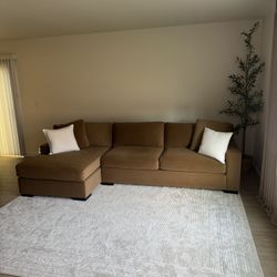 Like New Sectional Couch 