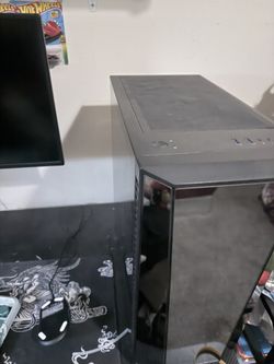 Ibuypower Pc with Monitor, and mouse and Keyboard 