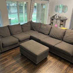 Sectional Couch with Ottoman