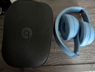 Beats Solo 4 (Blue)