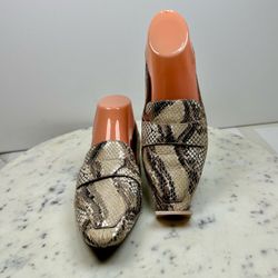 Snakeskin Print Heeled Mule Loafers