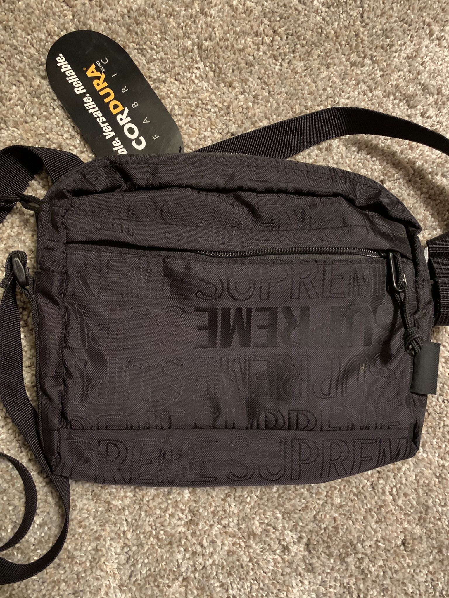Supreme Shoulder Bag Ss19 for Sale in Riverside, CA - OfferUp