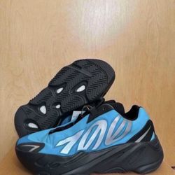 Adidas Yeezy Boost 700 MNVN Bright Cyan GZ3079 Size 6 Brand New