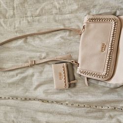 Guess Purse & Wallet