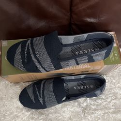 LEIDIES RECYCLED MATERIAL FLATS 