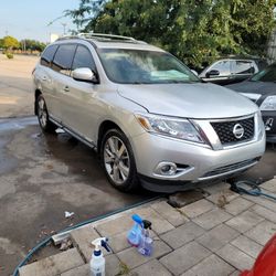 2015 Nissan Pathfinder 