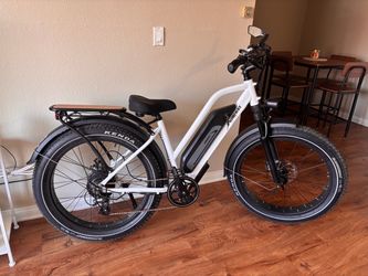 Himiway D3 Cruiser, white e-bike, used-like new