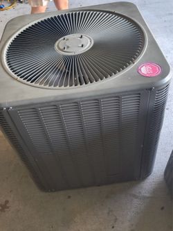 Lennox condenser units