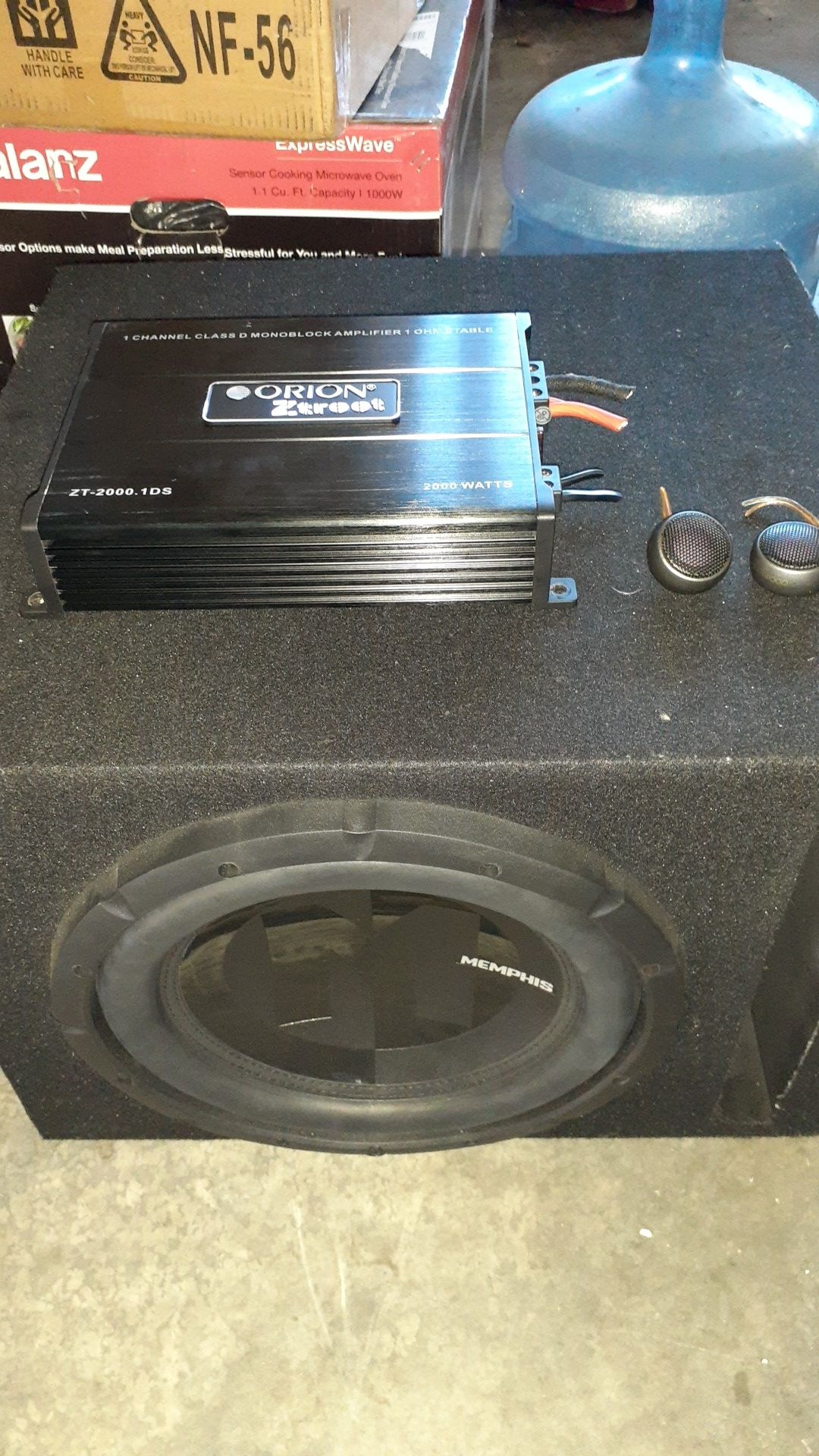 Size 12" Subwoofer 2k Watt Orion Amp/Kenwwod Voice tweeters.