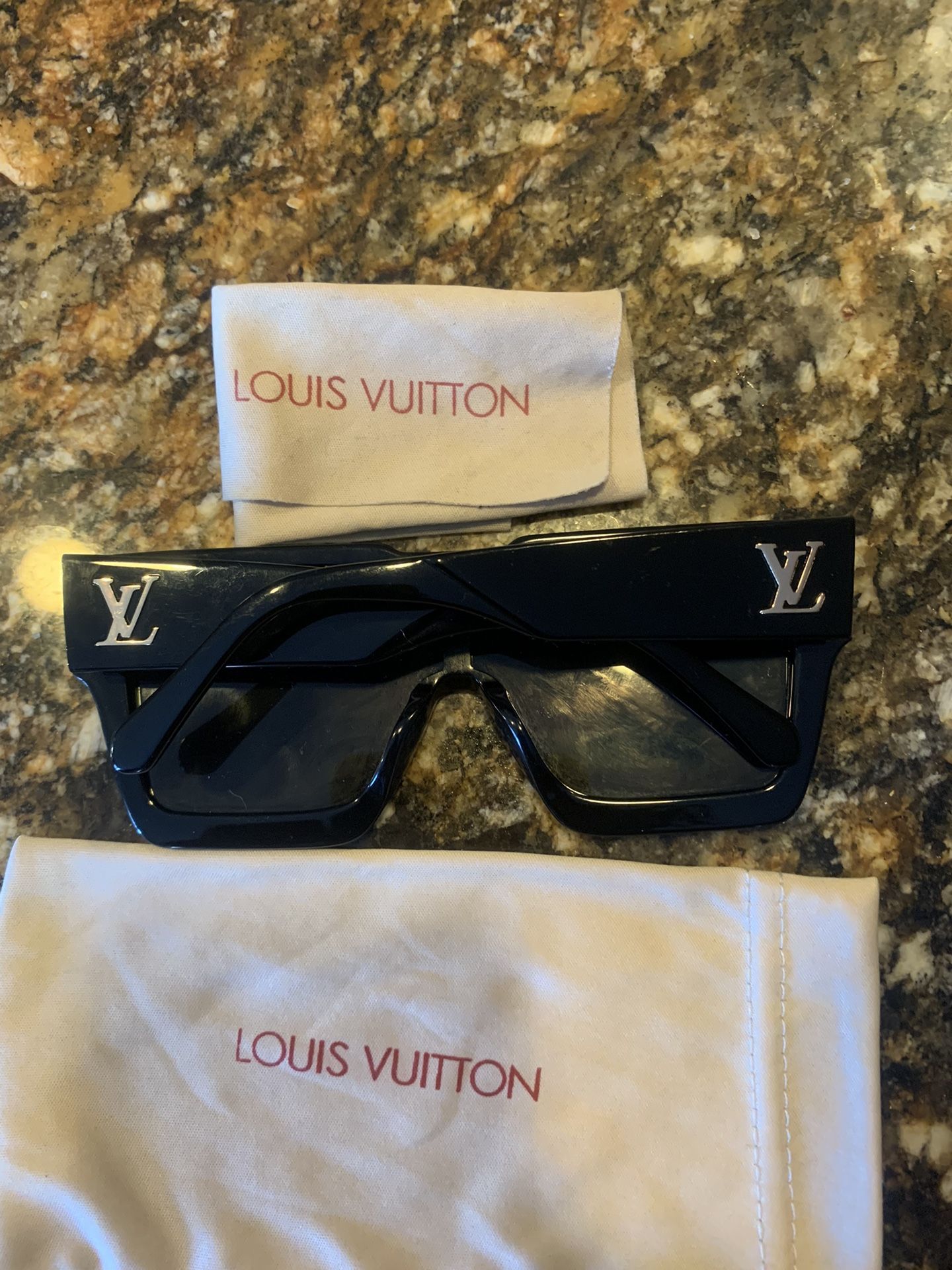 louis vuitton glasses