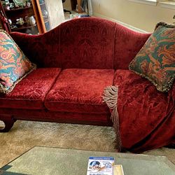 Beautiful Victorian Rich Red Velvet Closet Sofa / Couch With Throw Blanket And Pillows