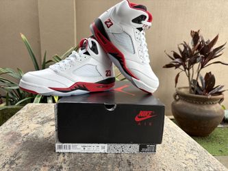 Mens Jordan Retro 5 OG Size 9