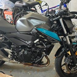 2023 Kalasaki Z400