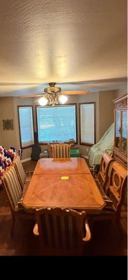 Dinning Room Table