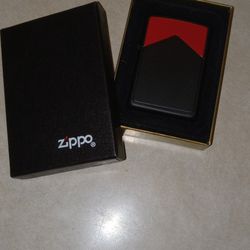 Vintage 90s Marlboro Zippo Lighter
