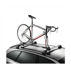 THULE BIKE RACK W/ KEYS FOR SALE (holds up to 4bikes at a time)
