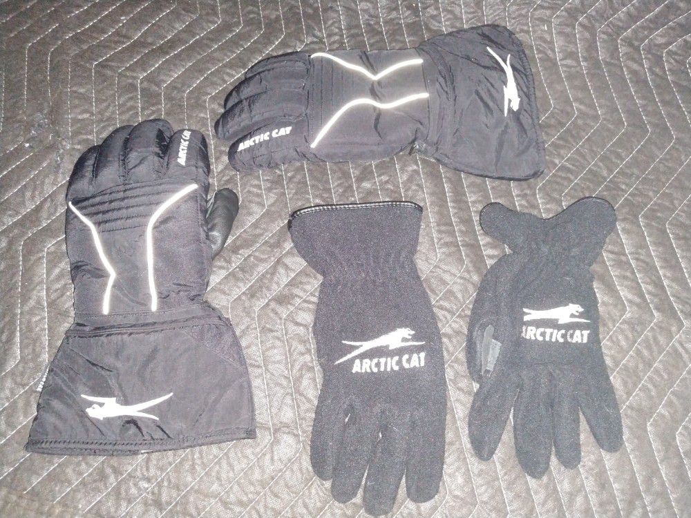 Arctic cat snowmobile gloves size large