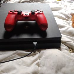 PS4 W/ Controller 1TB
