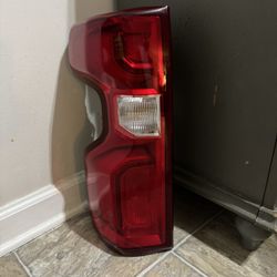 LED SILVERADO TAIL LAMP USED