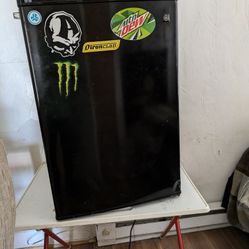 Refrigerator With Lock
