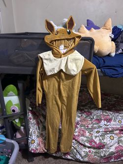 Eevee Pokémon costume