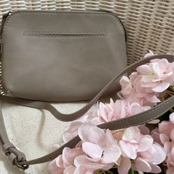 Universal Thread Crossbody Bag 