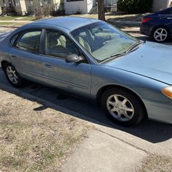 2006 Ford Taurus