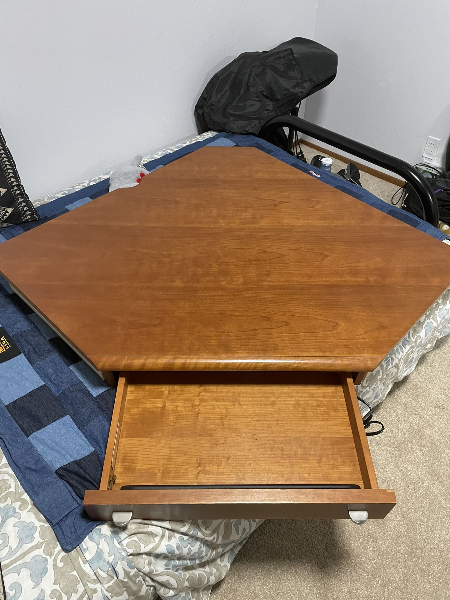 “FREE” Sligh Solid Wood Corner Desk 