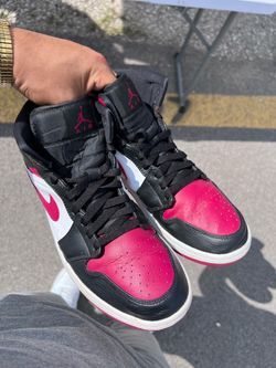 Jordan 1 Mid Noble Red