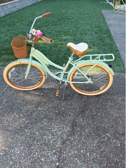 Women’s Beach Cruiser