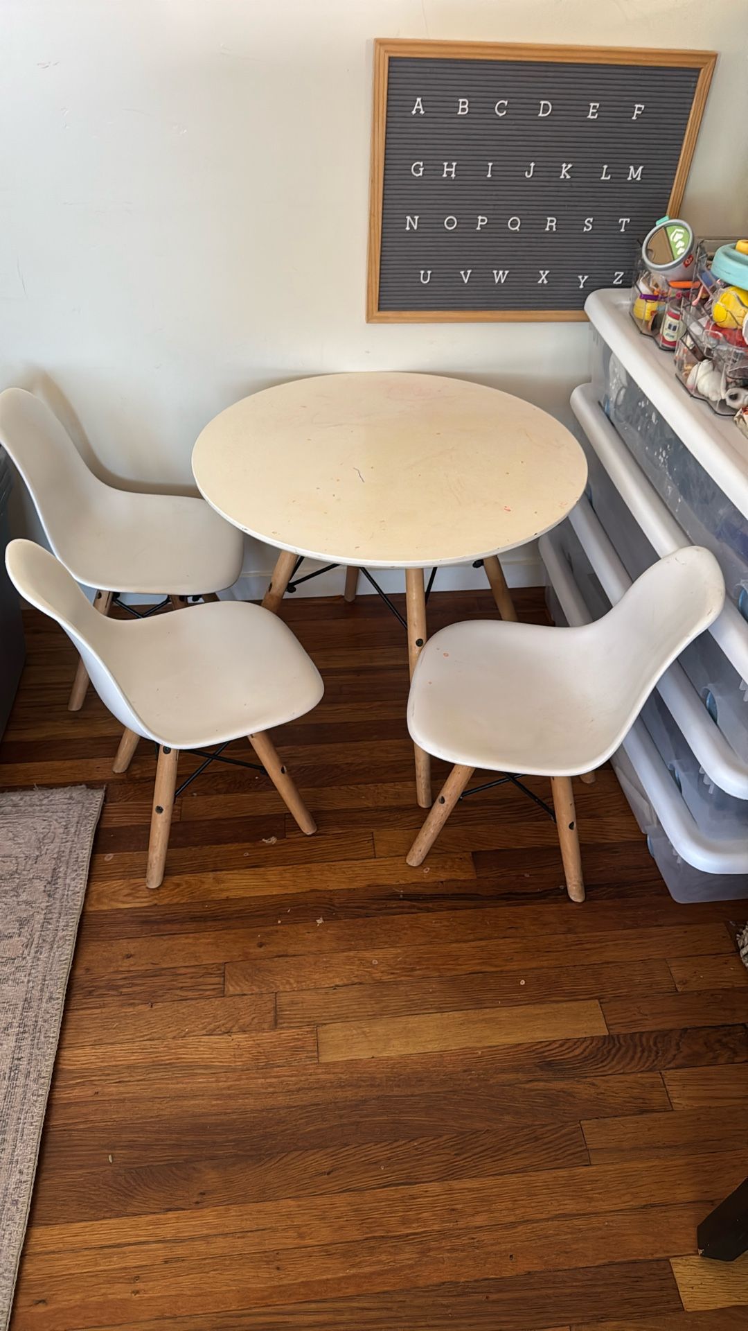 Kids Table And Chairs