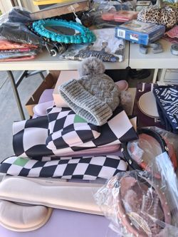 Yardsale today, Sunday 6/7, 8-2