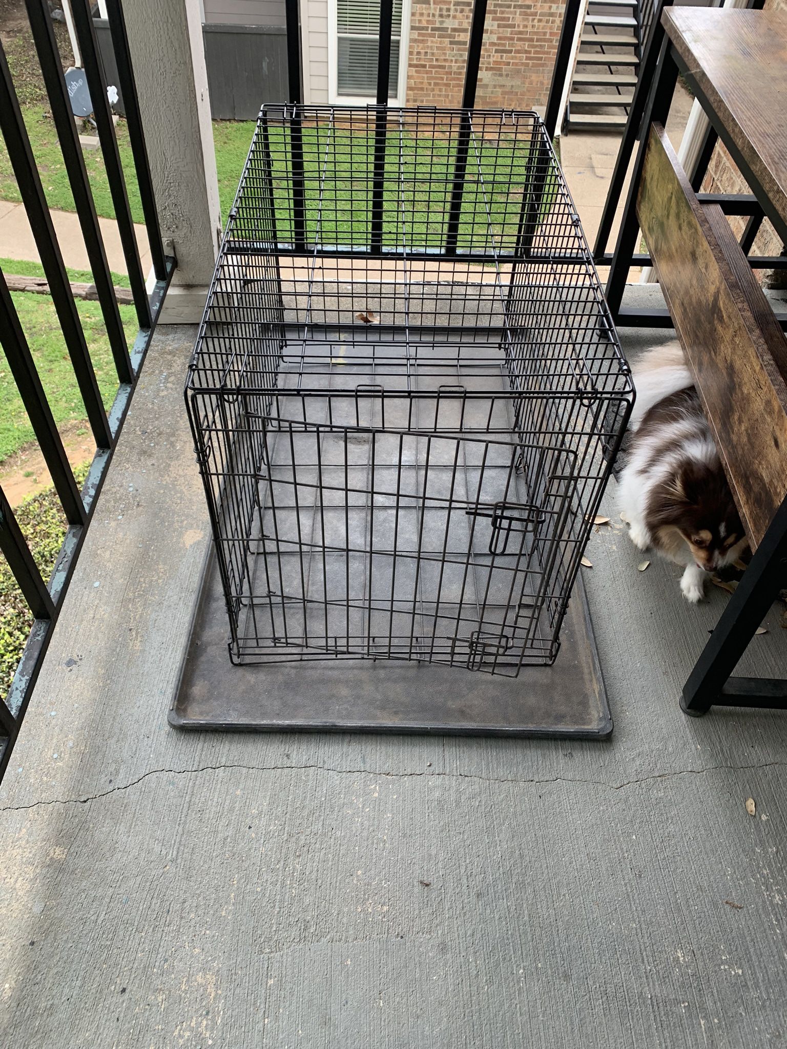 LARGE DOG CRATE