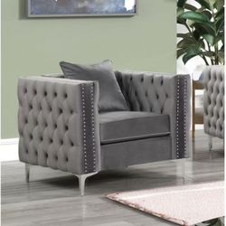 RN Furnishings Chesterfield 40" Button Tufted Velvet Contemporary Armchair-Gray  $190